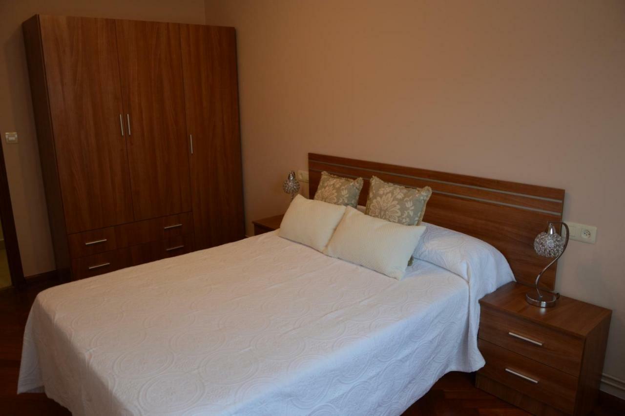 Piso Da Empegada Apartment Arzua Exterior photo