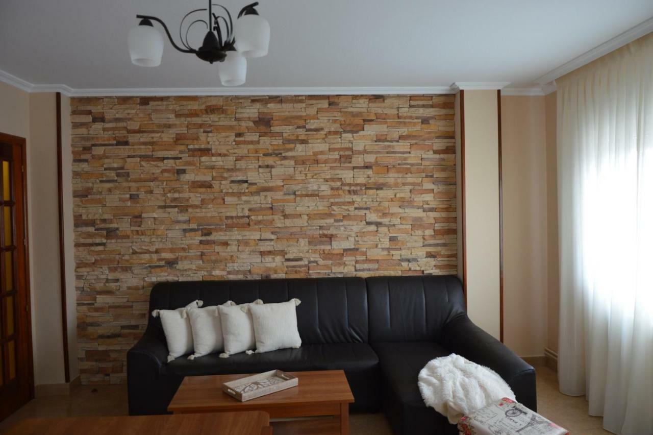 Piso Da Empegada Apartment Arzua Exterior photo